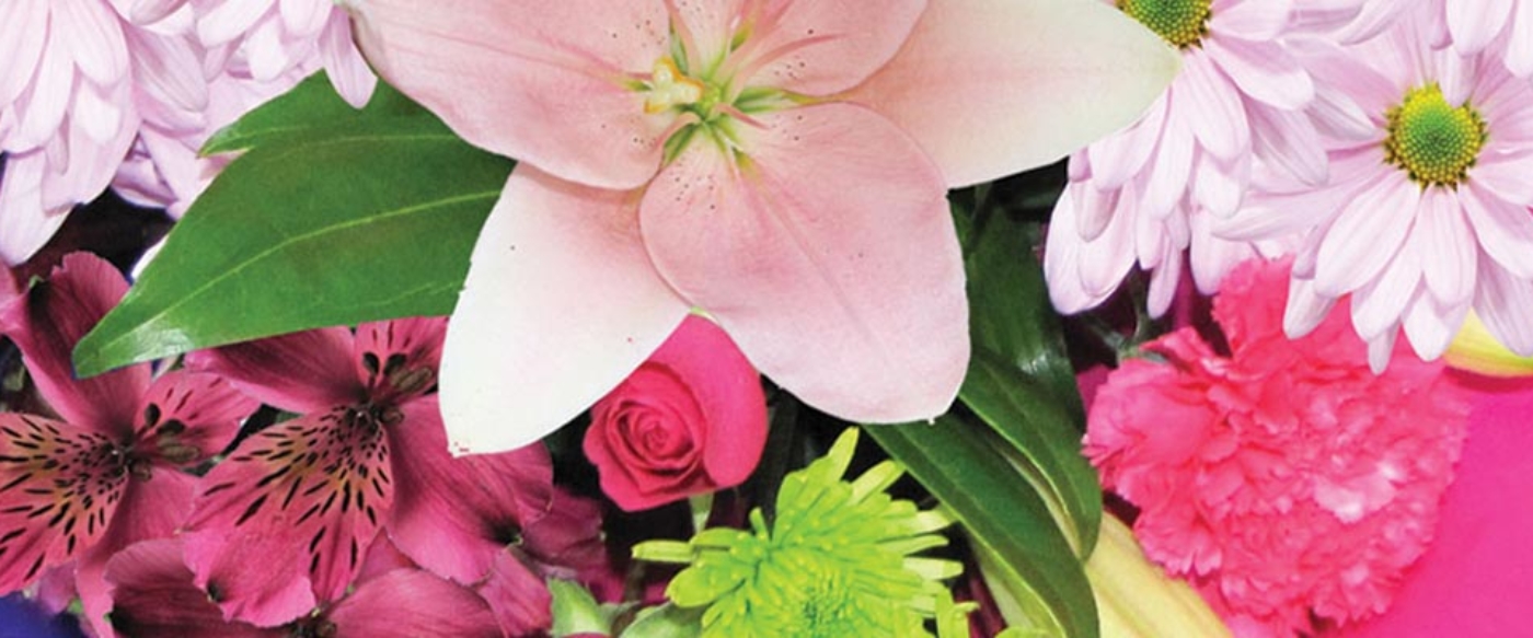 Assorted pink flowers.